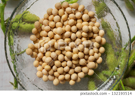 碗裡的大豆 碗裡的大豆 132193514