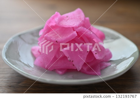 Pickled cherry blossoms 132193767