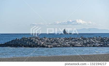 Scenery from Chigasaki Coast, Kanagawa Prefecture 132194217