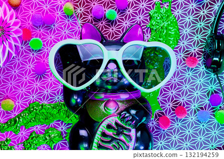 Japanese culture, subculture and beckoning cats 132194259