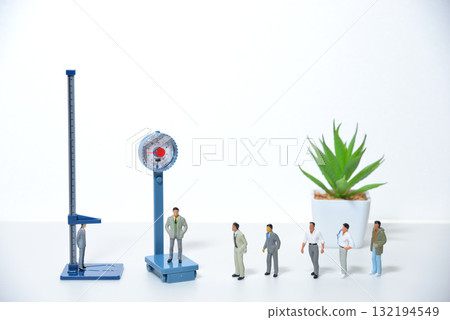 Health check-ups, regular check-ups, medical checkups, health management 132194549