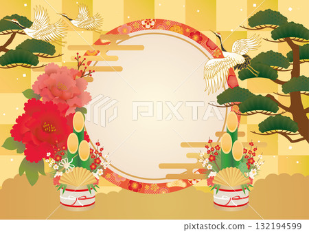 新年日本圖案背景金屏風、門松和起重機 132194599