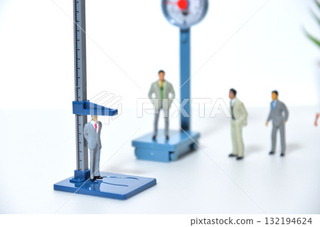 Health check-ups, regular check-ups, medical checkups, health management 132194624