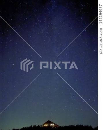Naeba Mountain Hut and the starry sky, night view of the Milky Way Naeba Mountain Hut and the starry sky, night view of the Milky Way 132194687