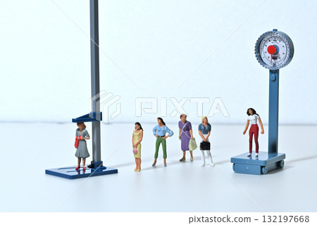 Health check-ups, regular check-ups, medical checkups, health management 132197668