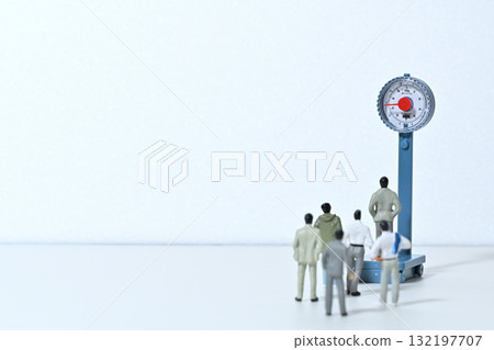 健康檢查/定期體檢/體檢/健康管理 132197707