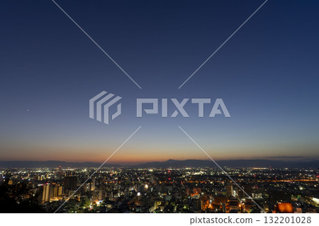 金華山車道的夜景 132201028