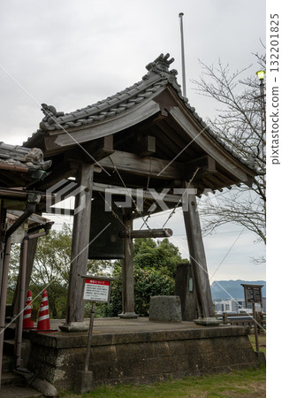 Shiroyama bell Shiroyama bell 132201825