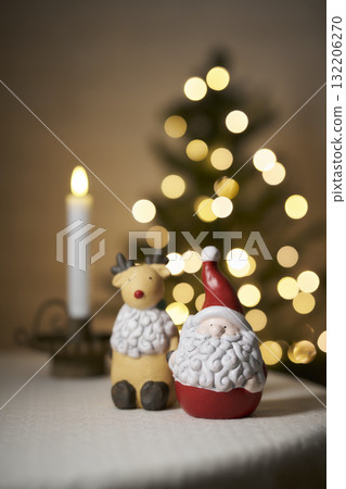 聖誕老人與馴鹿的聖誕形象 132206270