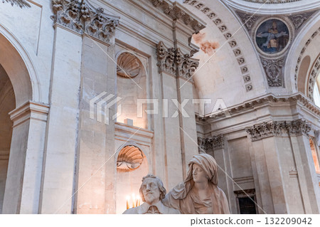 Sorbonne university, the chapel, Paris, France Sorbonne university, the chapel, Paris, France 132209042