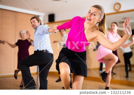 expirienced woman with partner in jive 132211236