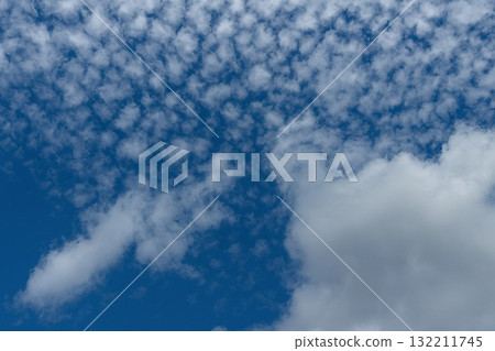 Clouds floating in the blue sky 132211745