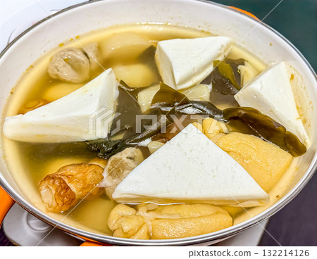 Oden with the flavor of my mother's cooking Oden with the flavor of my mother's cooking 132214126