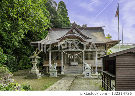 Hyuga Mimitsu Townscape, Tateiwa Shrine, Haiden, Hyuga City, Miyazaki Prefecture Hyuga Mimitsu Townscape, Tateiwa Shrine, Haiden, Hyuga City, Miyazaki Prefecture 132214726