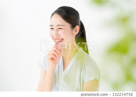 中年婦女，談話，微笑 132214758