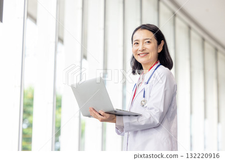 Senior female doctor working at the hospital Senior female doctor working at the hospital 132220916