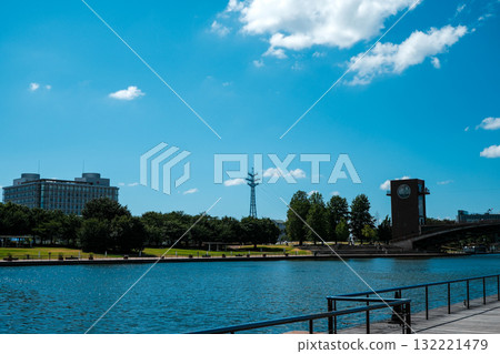 A view of Fugan Canal Kansui Park under a clear blue sky (Toyama Prefecture) A view of Fugan Canal Kansui Park under a clear blue sky (Toyama Prefecture) 132221479