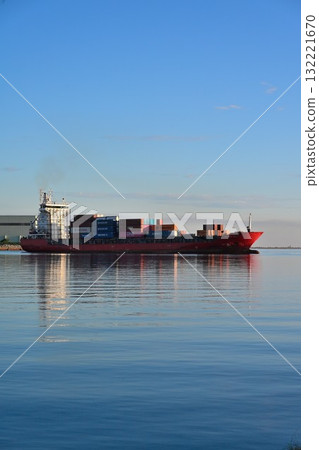 Niigata East Port Container Ship (Niigata Prefecture) Niigata East Port Container Ship (Niigata Prefecture) 132221670