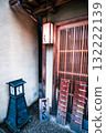 Kanazawa's Chayamachi: Traditional Tenugui and the Attractive Streets 132222139