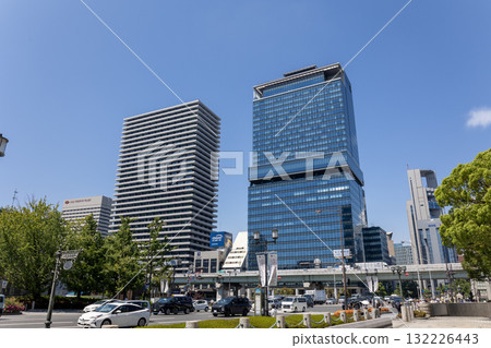 大阪堂島浜塔和新大比魯（2025年8月拍攝） 132226443