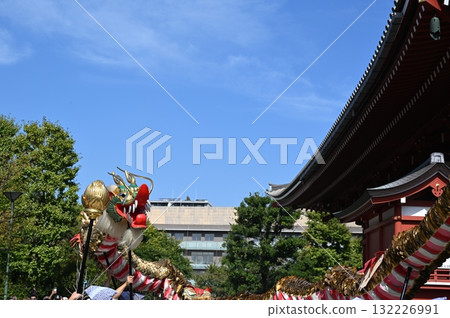 東京淺草寺金龍舞 132226991