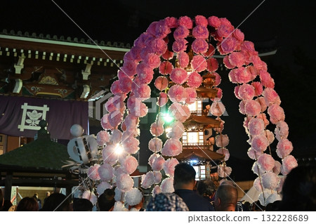 Lantern parade ceremony at Ikegami Honmonji Temple, Tokyo Lantern parade ceremony at Ikegami Honmonji Temple, Tokyo 132228689
