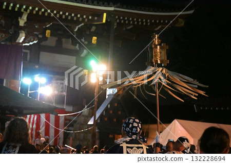 Lantern parade ceremony at Ikegami Honmonji Temple, Tokyo 132228694