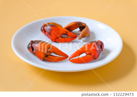 Crab claws ,Seafood fresh tasty food dish delicious gourmet food . Crab claws ,Seafood fresh tasty food dish delicious gourmet food . 132229473