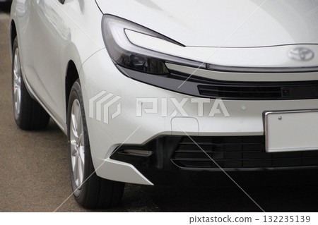 Car image Toyota 2nd generation Aqua front mask Car image Toyota 2nd generation Aqua front mask 132235139