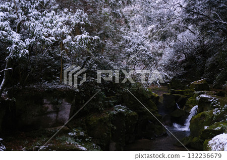 雪姬與關吉的運河 132236679