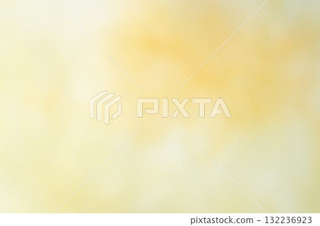 柔和的黃綠色模糊背景 柔和的黃綠色模糊背景 132236923