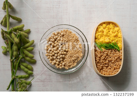 用大豆肉製成的肉末便當 132237199