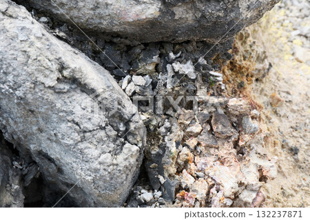 Rocks crumbling in the heat Rocks crumbling in the heat 132237871