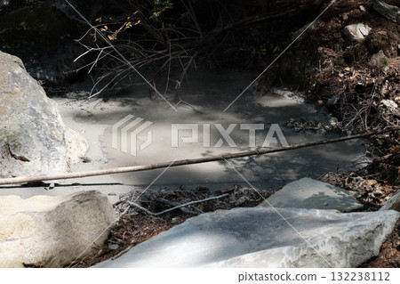 Kurinodake Yawata Great Hell Swamp 132238112