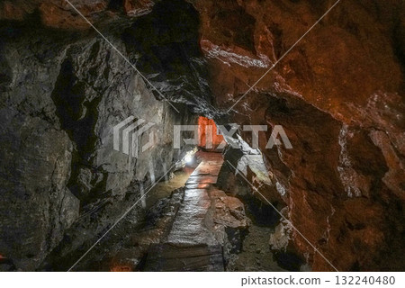 Inside the Gujo Cave (Gujo City, Gifu Prefecture) Inside the Gujo Cave (Gujo City, Gifu Prefecture) 132240480