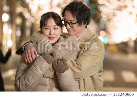 Illuminations and men and women Illuminations and men and women 132240600