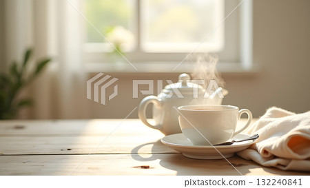 窗台上的茶壺和咖啡杯的圖片 132240841