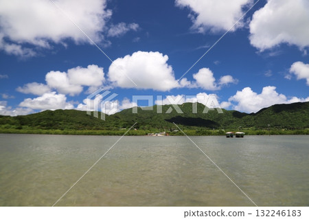 Underwater Island Underwater Island 132246183