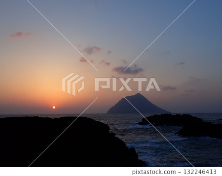 八丈島的日落 132246413