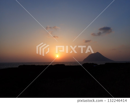 八丈島的日落 八丈島的日落 132246414
