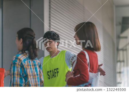 procession, idol, person 132249300