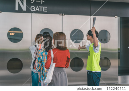 procession, staff, idol 132249311