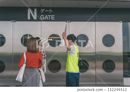 procession, idol, person 132249312