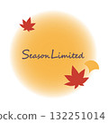 Autumn seasonal round frame material - Maple and ginkgo 132251014