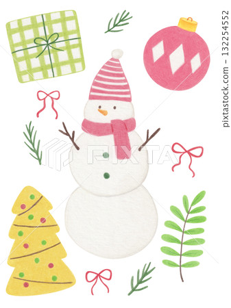 Colored pencil illustrations of Christmas elements. 132254552