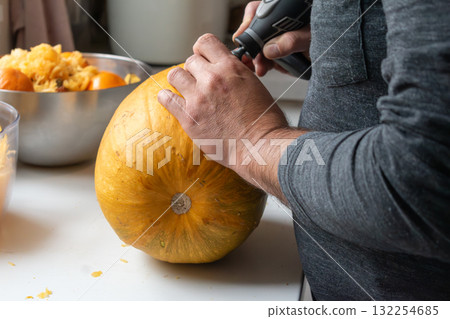 Pumpkin carving for halloween with tools Pumpkin carving for halloween with tools 132254685
