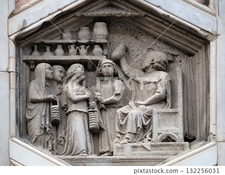 Allegory of medicine from the workshop of Andrea Pisano, Relief on Giotto Campanile of Cattedrale di Santa Maria del Fiore (Cathedral of Saint Mary of the Flower), Florence, Italy Allegory of medicine from the workshop of Andrea Pisano, Relief on Giotto Campanile of Cattedrale di Santa Maria del Fiore (Cathedral of Saint Mary of the Flower), Florence, Italy 132256031