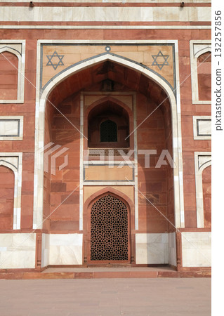 Humayun's Tomb, built by Hamida Banu Begun in 1565-72, Delhi, India 132257856
