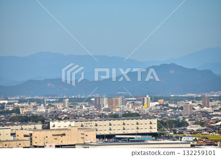 愛知縣：從小牧山城、小牧市和金華山眺望的景色 132259101