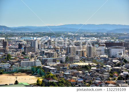 愛知縣:從小牧山城眺望小牧市和春日井市 愛知縣:從小牧山城眺望小牧市和春日井市 132259109